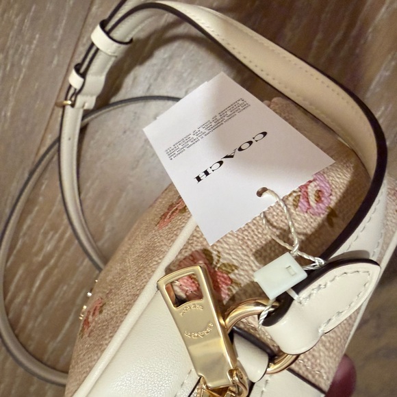 Coach Beige Floral Crossbody Bag - Picture 3 of 8